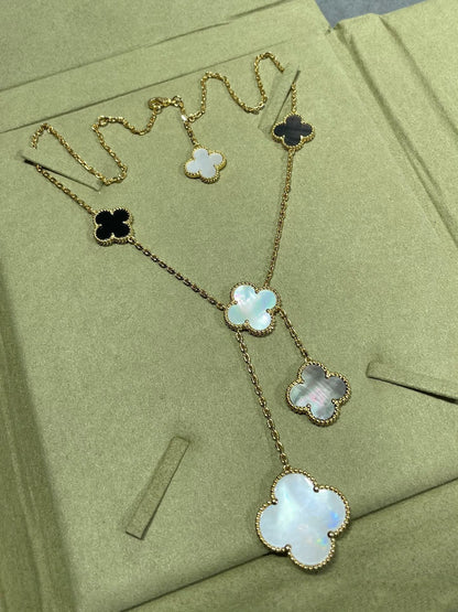 [Windsor Jewelry]CLOVER 6 MOTIF MOP ONYX GOLD NECKLACE
