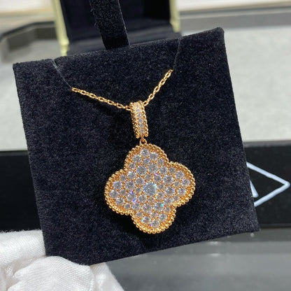 [Windsor Jewelry]CLOVER 25MM LARGE PEDANT DIAMOND PAVED LONG NECKLACE