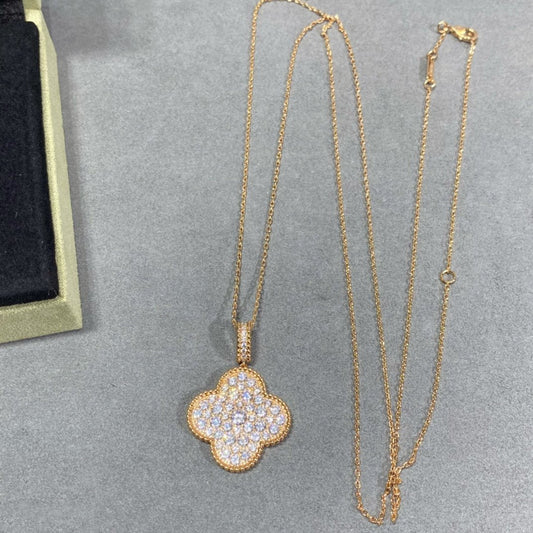 [Windsor Jewelry]CLOVER 25MM LARGE PEDANT DIAMOND PAVED LONG NECKLACE