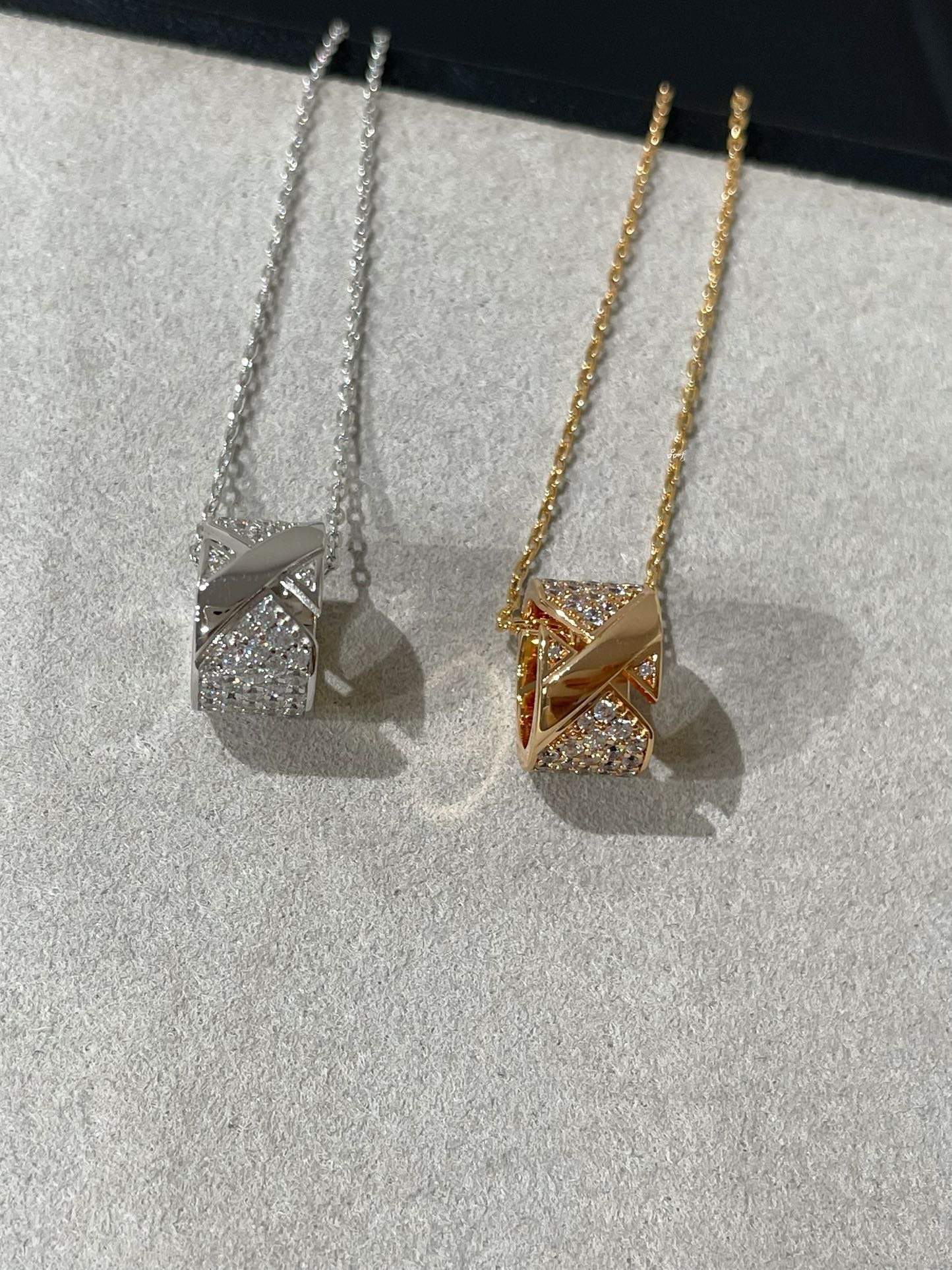 [Windsor Jewelry]LIENS EVIDENCE DIAMOND PAVED NECKLACE