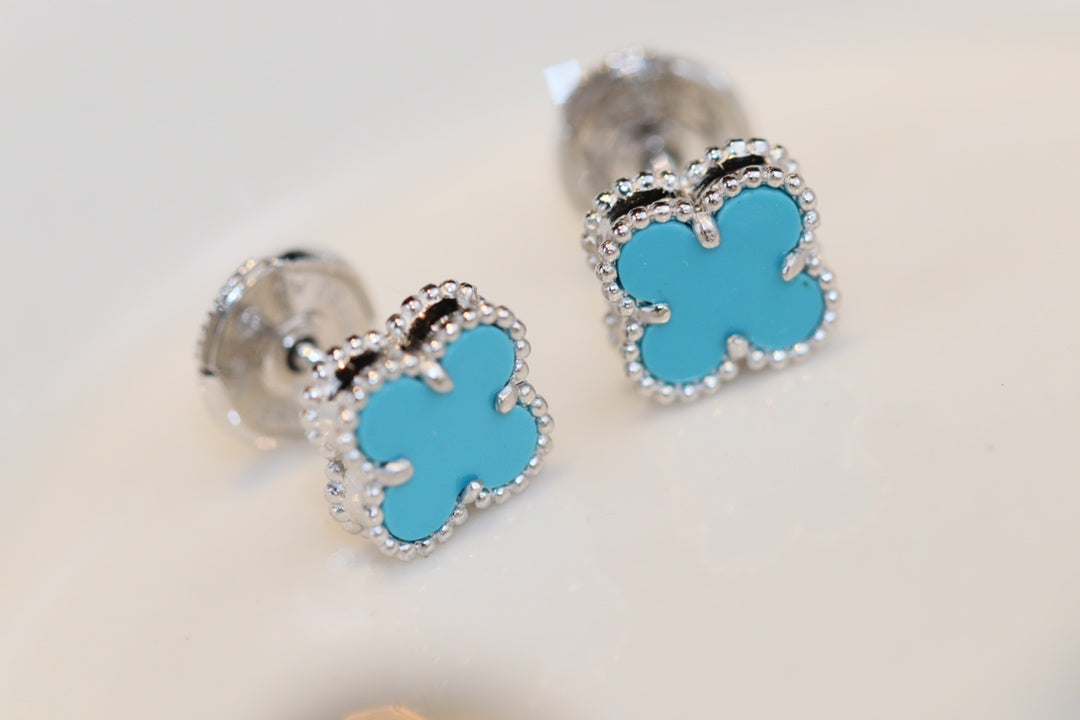 [Windsor Jewelry]CLOVER MINI TURQUOISE SILVER STUD EARRINGS