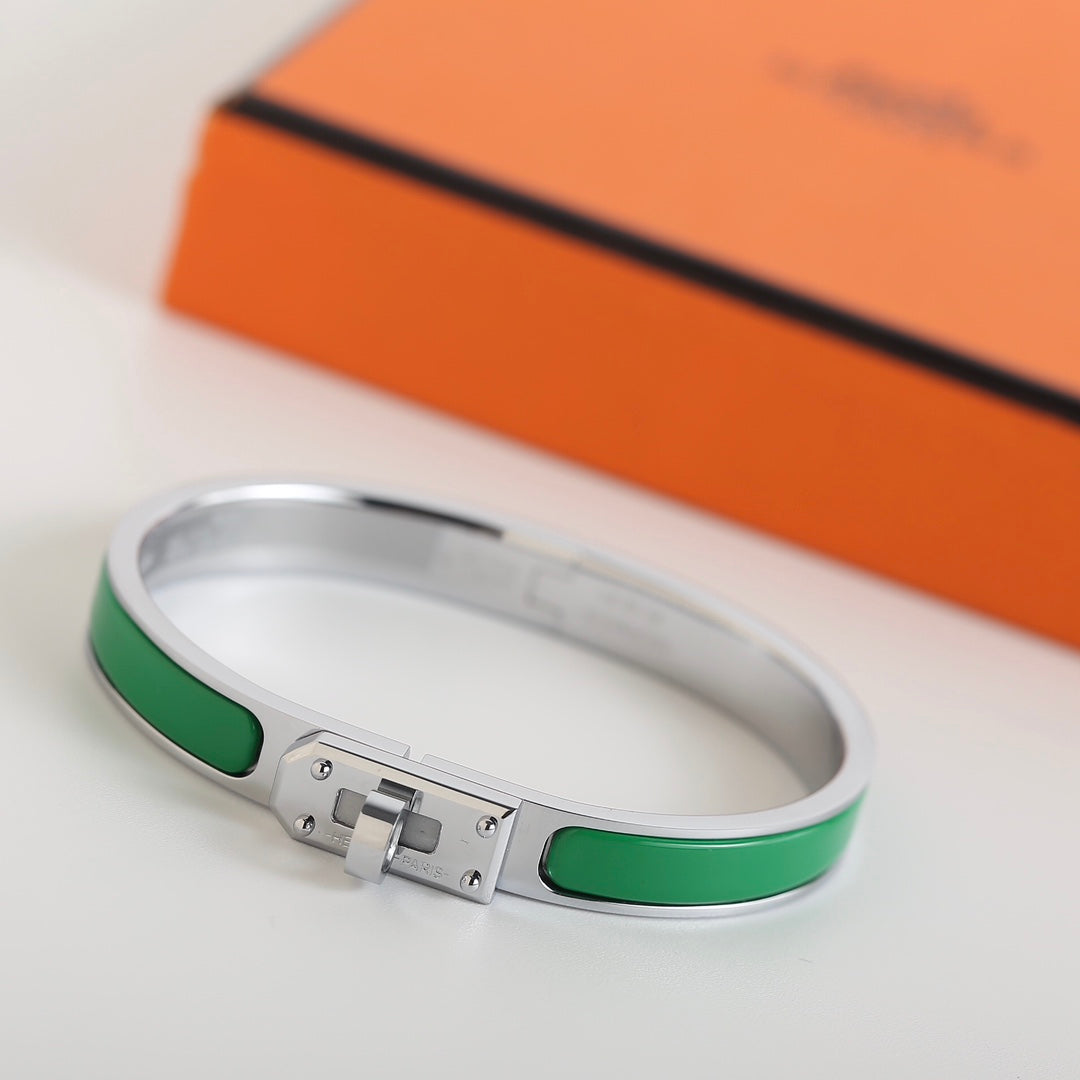 [Windsor Jewelry]HM KELLY GREEN BRACELET