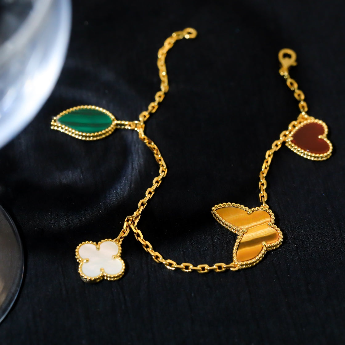 [Windsor Jewelry]LUCKY SPRING 5 MOTIF GOLD BRACELET