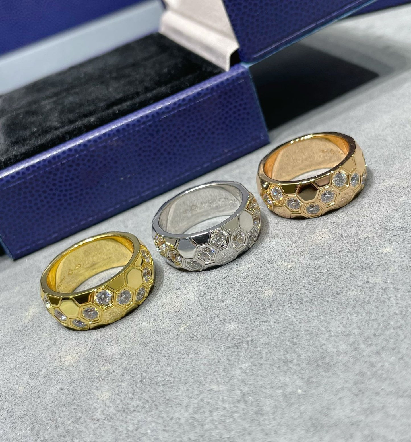 [Windsor Jewelry]BEE LOVE DIAMOND LARGE RING