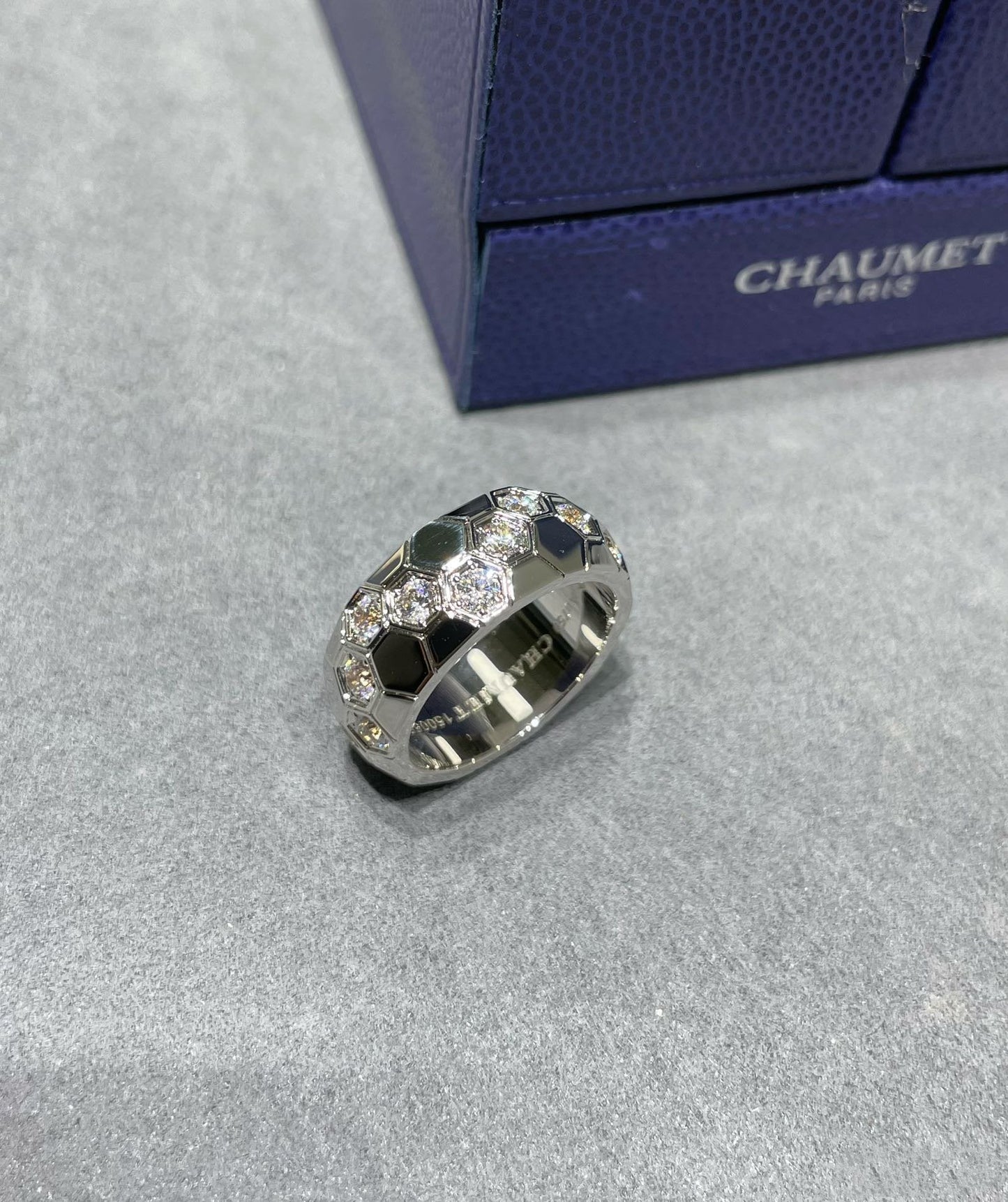 [Windsor Jewelry]BEE LOVE DIAMOND LARGE RING