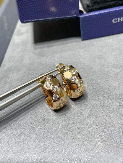 [Windsor Jewelry]BEE LOVE DIAMOND HOOP EARRINGS
