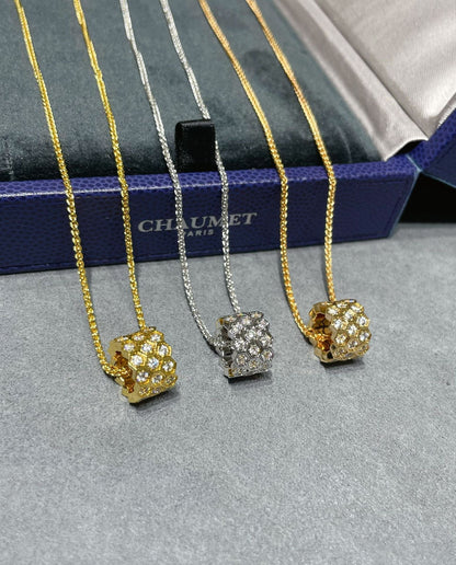 [Windsor Jewelry]BEE LOVE DIAMOND PAVED 3 ROW NECKLACE