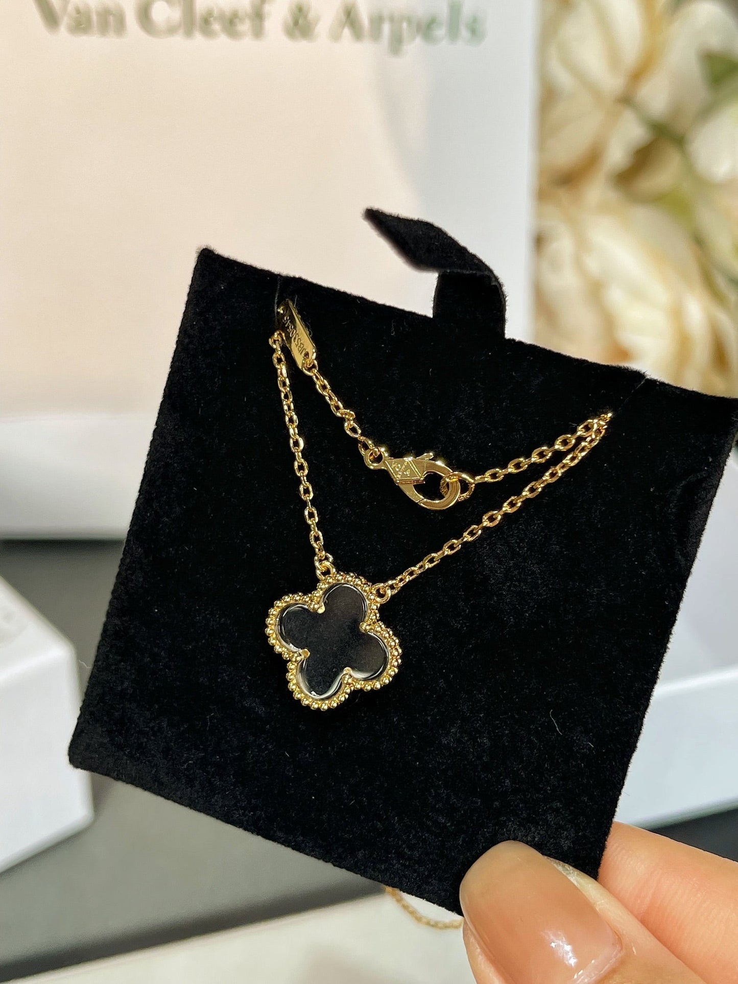 [Windsor Jewelry]CLOVER ROCK CRYSTAL ROSE GOLD NECKLACE