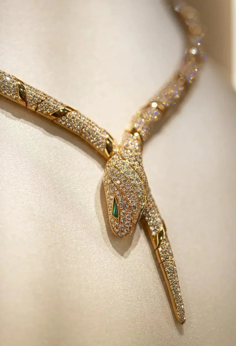 [Windsor Jewelry]HAUTE COUTURE GOLD SERPENTI NECKLACE
