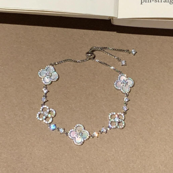 [Windsor Jewelry]CLOVER 5 MOTIF PINK BLUE RED WHITE BRACELET