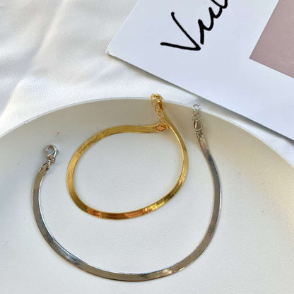 [Windsor Jewelry]Flat Snake Bone Chain Blade Necklace
