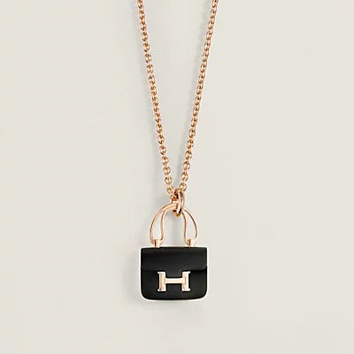 [Windsor Jewelry]WOMEN'S HM AMULETTES CONSTANCE PENDANT NECKLACE