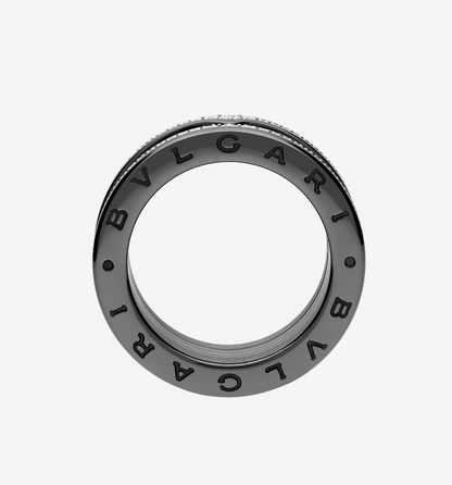 [Windsor Jewelry]ZERO 1 ROCK FOUR-BAND BLACK CERAMIC WITH STUDDED SPIRAL AND PAVED DIAMONDS RING