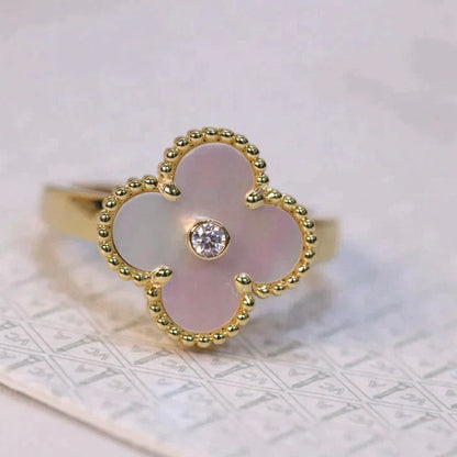 [Windsor Jewelry]CLOVER PINK MOP RING GOLD DIAMOND