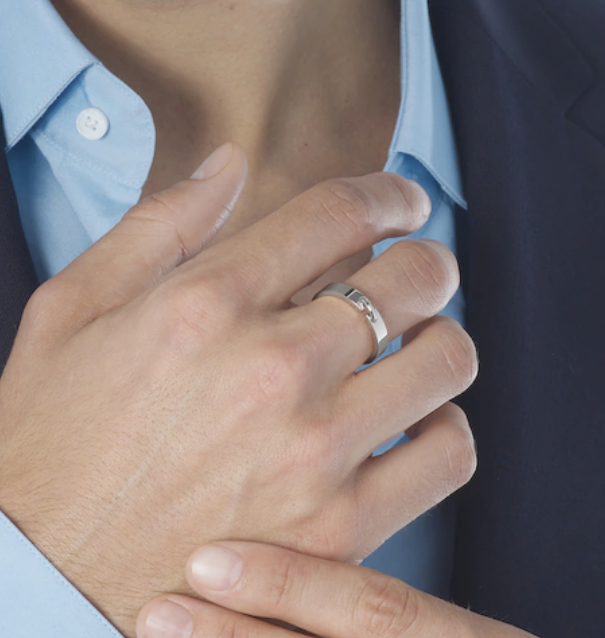 [Windsor Jewelry]ALLIANCE LIENS VIDENCE 4MM RING