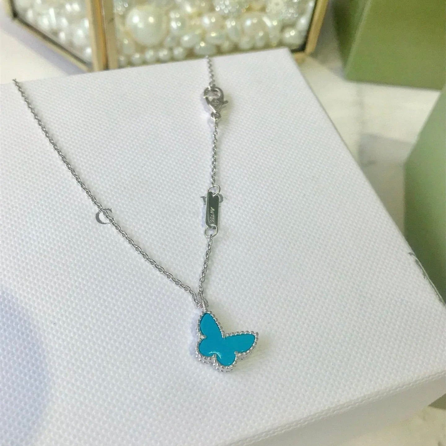 [Windsor Jewelry]BUTTERFLY TURQUOISE BUTTERFLY BRACELET SILVER