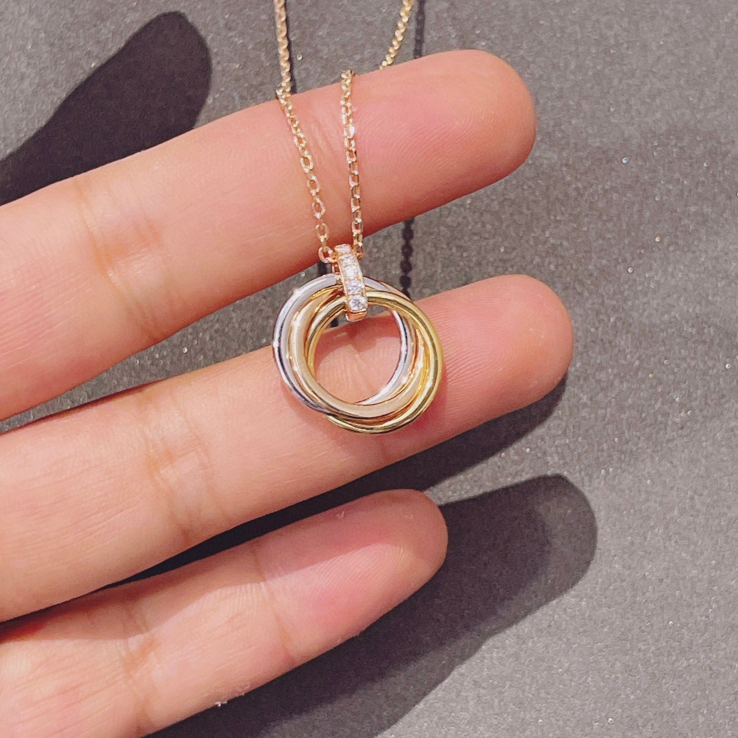 [Windsor Jewelry]TRINITY NECKLACE GOLD  DIAMONDS