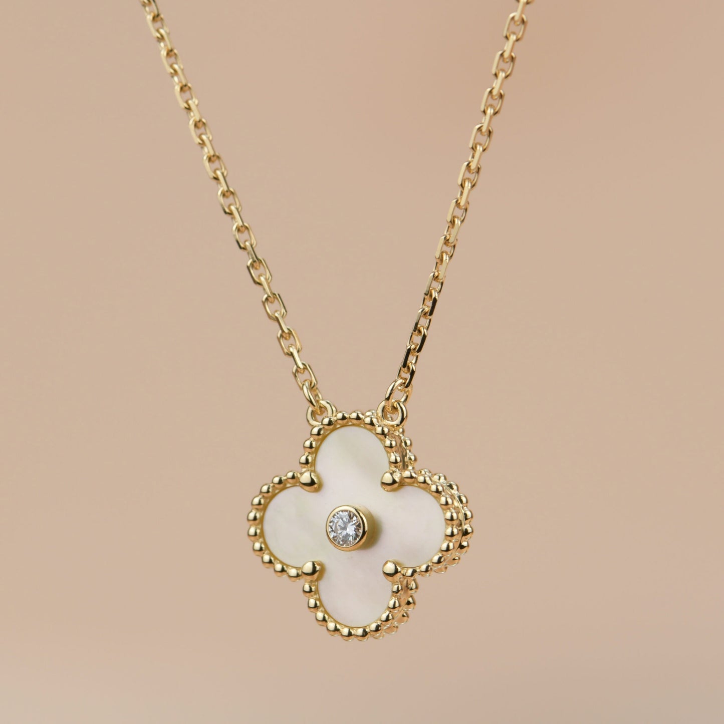 [Windsor Jewelry]CLOVER 15MM DIAMOND GOLD MOTHER OF PEARL NECKLACE
