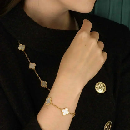 [Windsor Jewelry]CLOVER  5 MOTIF WHITE MOP BRACELET