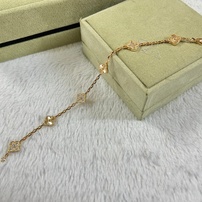 [Windsor Jewelry]CLOVER 6 MOTIF DIAMOND LASER BRACELET