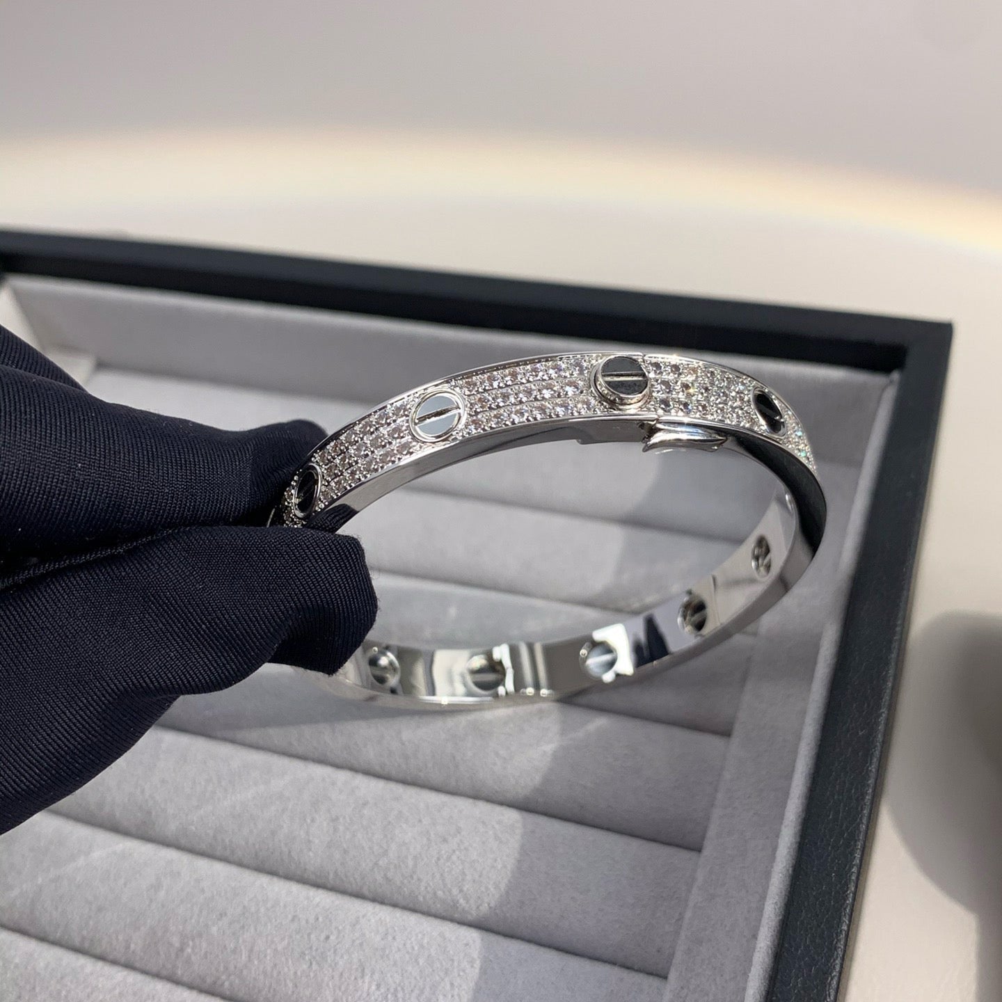 [Windsor Jewelry]LOVE BRACELET 6.1MM DIAMOND-PAVED CERAMIC