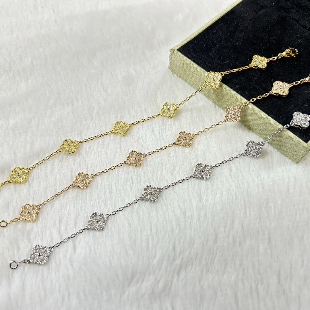 [Windsor Jewelry]CLOVER 6 MOTIF DIAMOND BRACELET