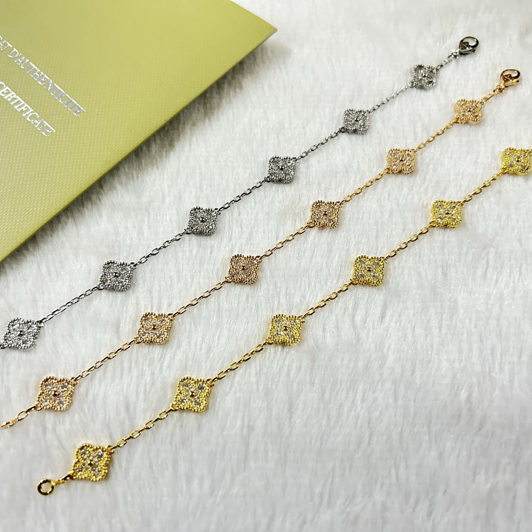 [Windsor Jewelry]CLOVER 6 MOTIF DIAMOND BRACELET