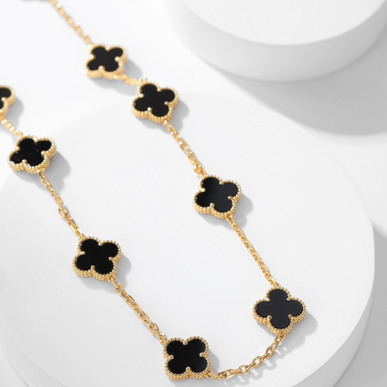 [Windsor Jewelry]CLOVERS THE 10-MOTIFS ONYX NECKLACE
