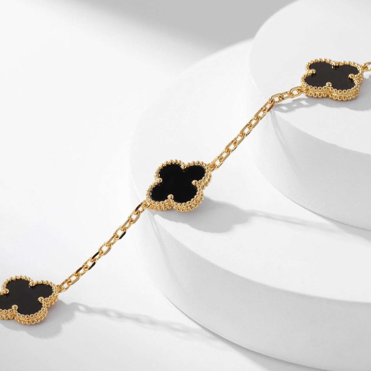 [Windsor Jewelry]CLOVERS THE 10-MOTIFS ONYX NECKLACE