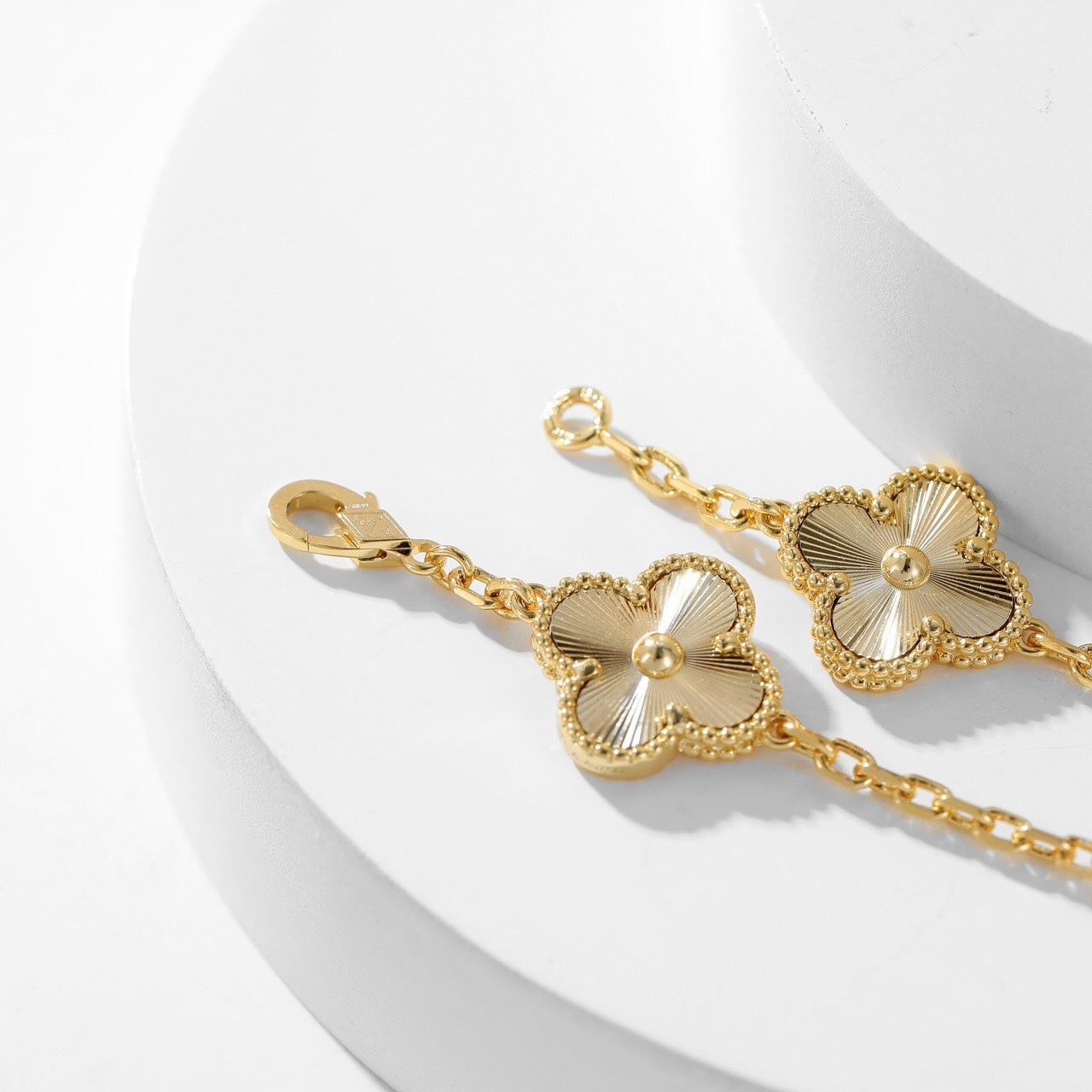 [Windsor Jewelry]CLOVERS THE 10-MOTIFS LASER NECKLACE