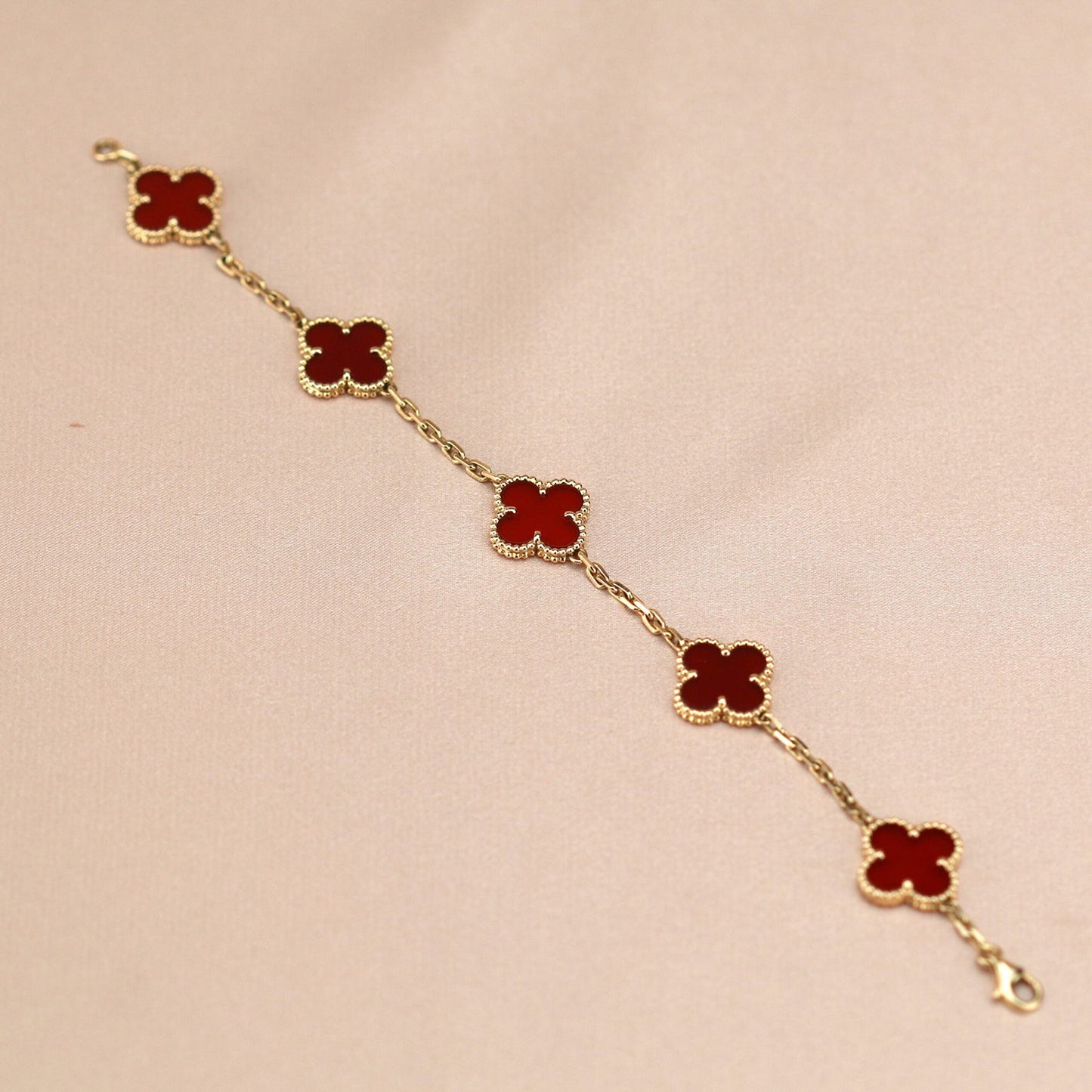 [Windsor Jewelry]CLOVER 5 MOTIFS RED AGATE  BRACELET