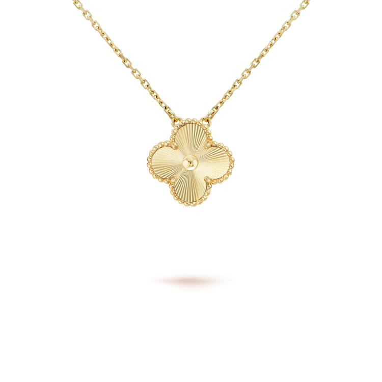 [Windsor Jewelry]CLOVER 15MM LASER NECKLACE