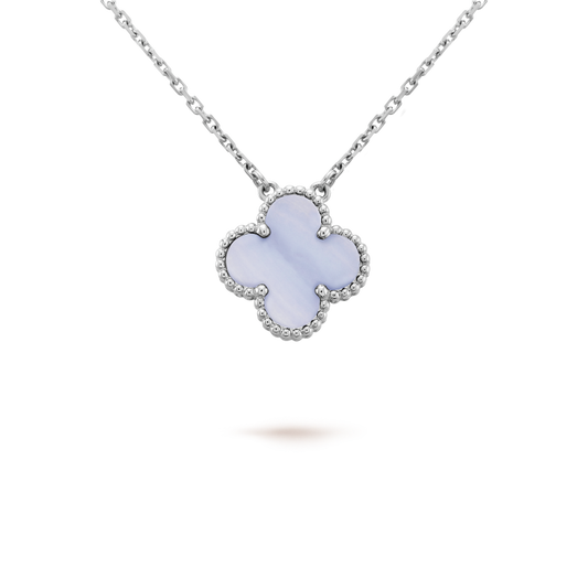 [Windsor Jewelry]CLOVER 15MM BLUE CHALCEDONY NECKLACE SILVER