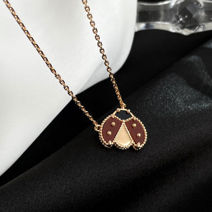 [Windsor Jewelry]LUCKY  CARNELIANS LADYBUG NECKLACE