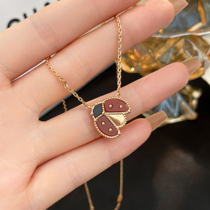 [Windsor Jewelry]LUCKY  CARNELIANS LADYBUG NECKLACE