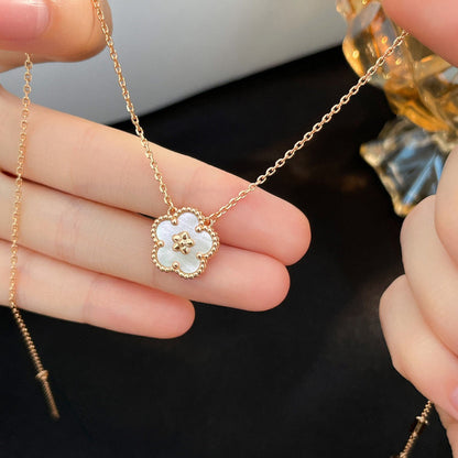 [Windsor Jewelry]LUCKY  WHITE MOP  PLUM BLOSSOM NECKLACE