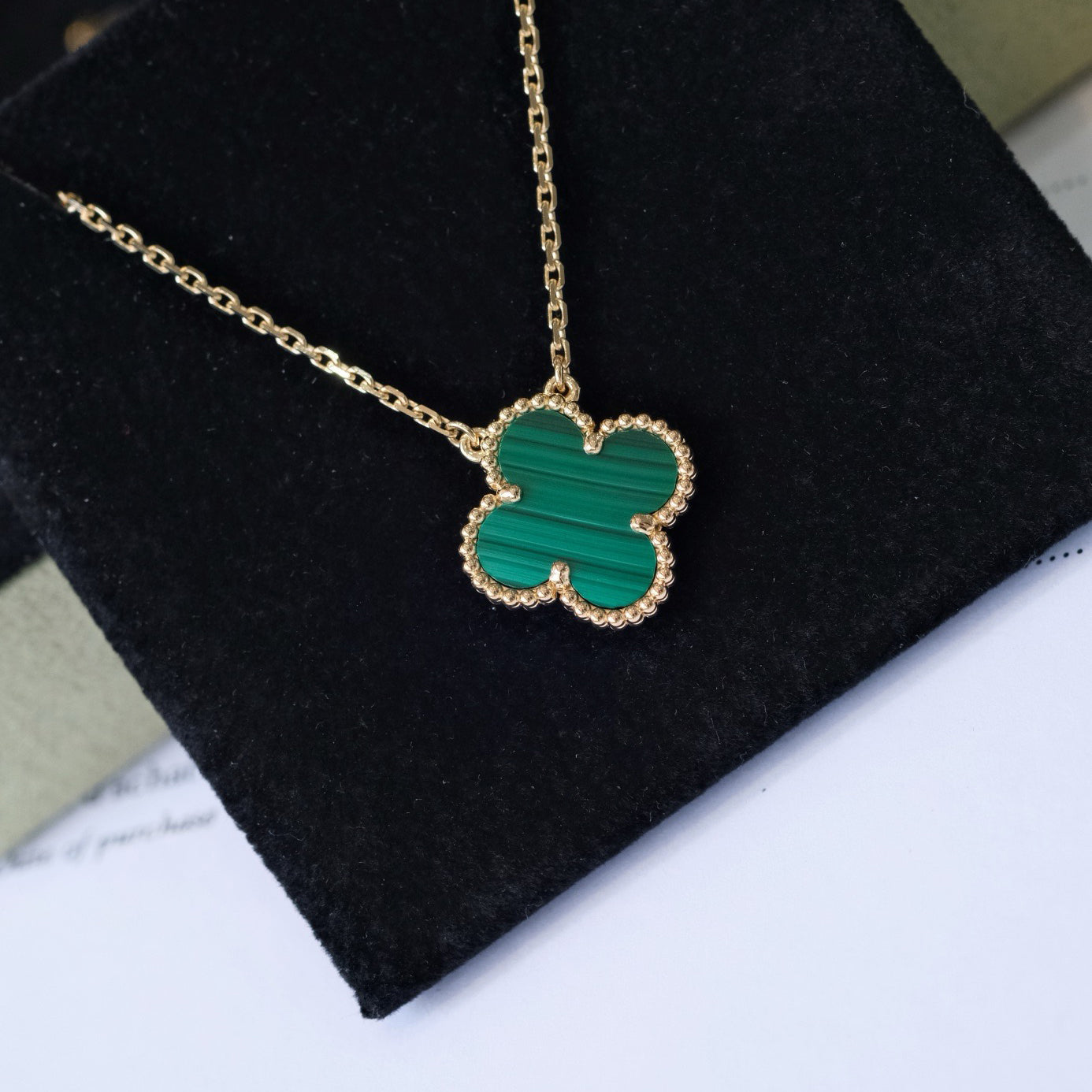 [Windsor Jewelry]CLOVER 15MM MALACHITE SINGLE FLOWER  NECKLACE