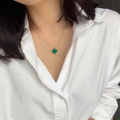 [Windsor Jewelry]CLOVER 15MM MALACHITE SINGLE FLOWER  NECKLACE