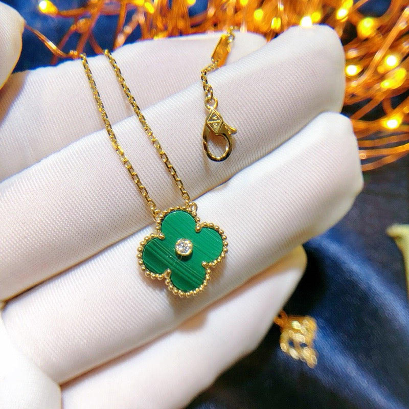 [Windsor Jewelry]CLOVER 15MM DIAMOND TURQUOISE NECKLACE