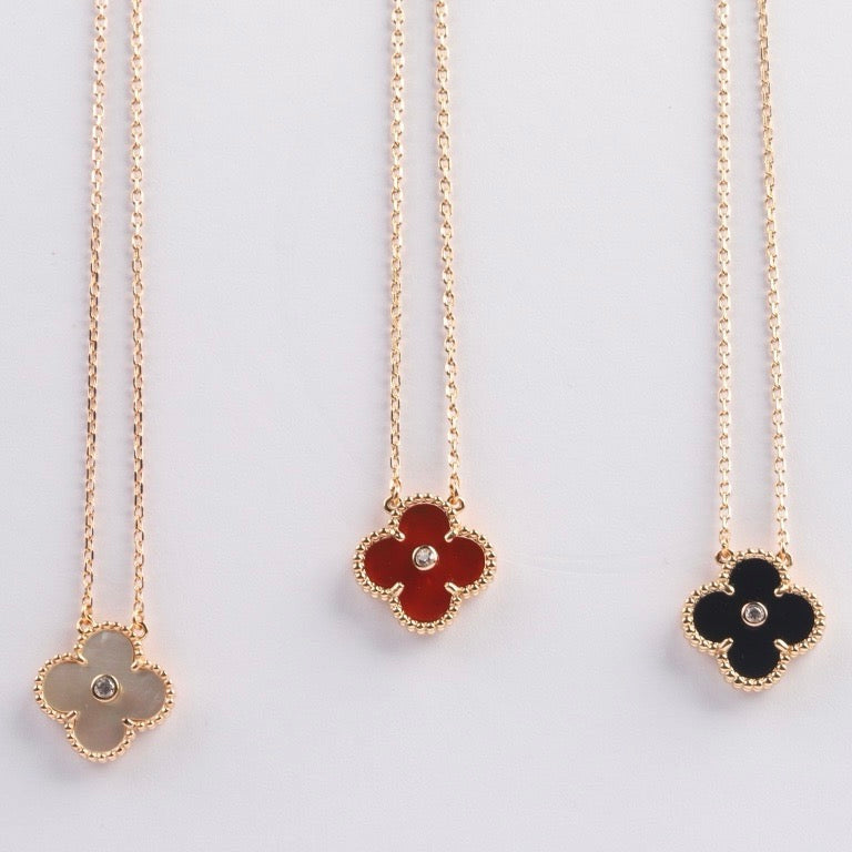 [Windsor Jewelry]CLOVER 15MM DIAMOND CARNELIAN NECKLACE