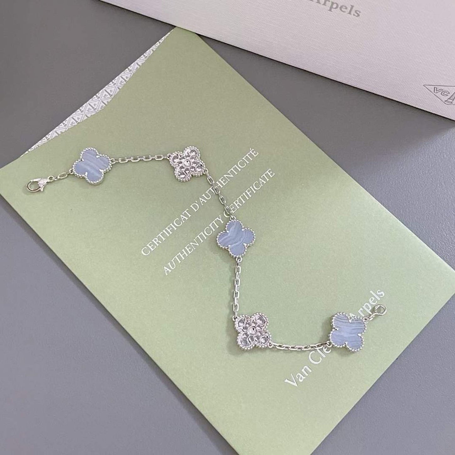 [Windsor Jewelry]CLOVER  5 MOTIF DIAMOND PURPLE CHALCEDONY BRACELET SILVER