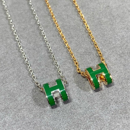 [Windsor Jewelry]POP H GREEN NECKLACE SILVER AND GOLD