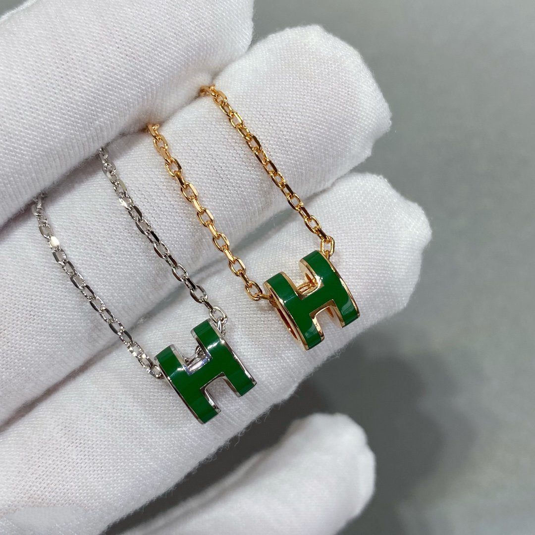 [Windsor Jewelry]POP H GREEN NECKLACE SILVER AND GOLD