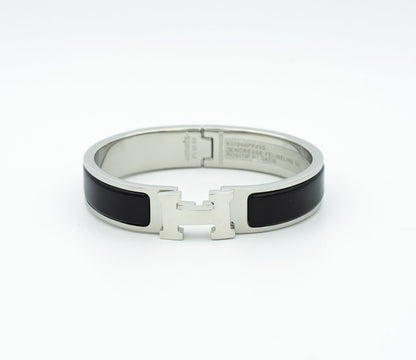 [Windsor Jewelry]H BLACK BRACELET