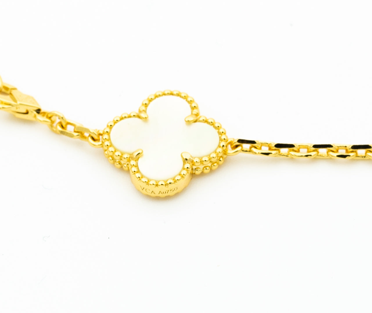 [Windsor Jewelry]CLOVER BRACELET 5 MOTIFS ONYX MOP