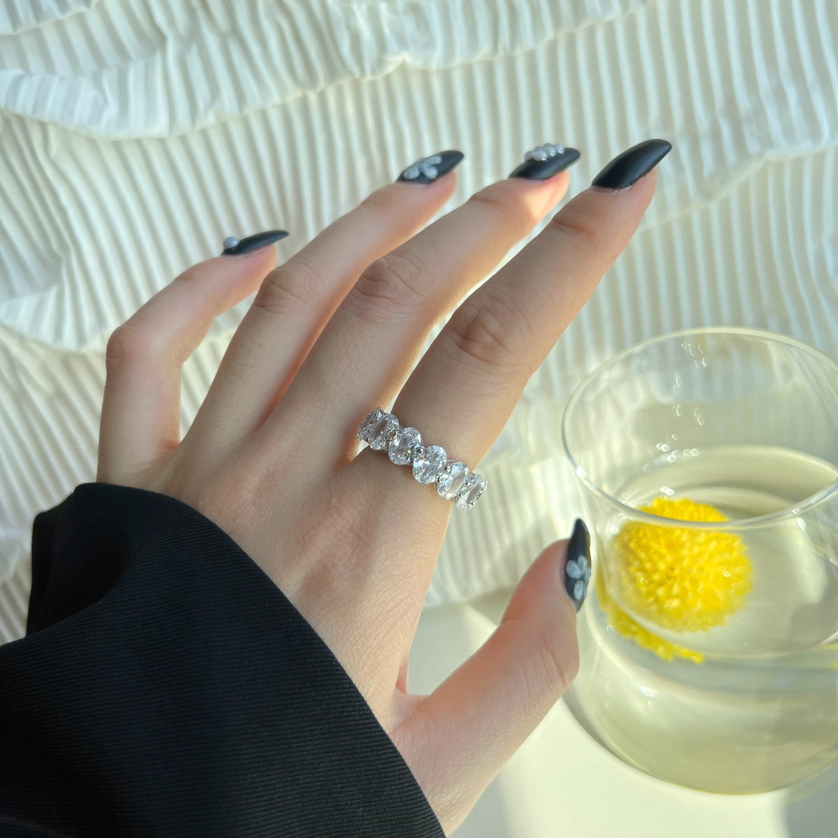 [Windsor Jewelry]Dainty Elongated Cushion Cut Tennis Ring
