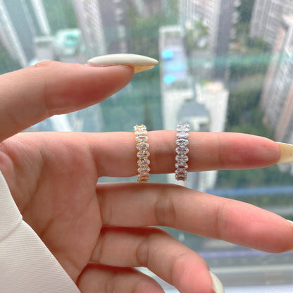 [Windsor Jewelry]Ornate Oval Cut Tennis Ring