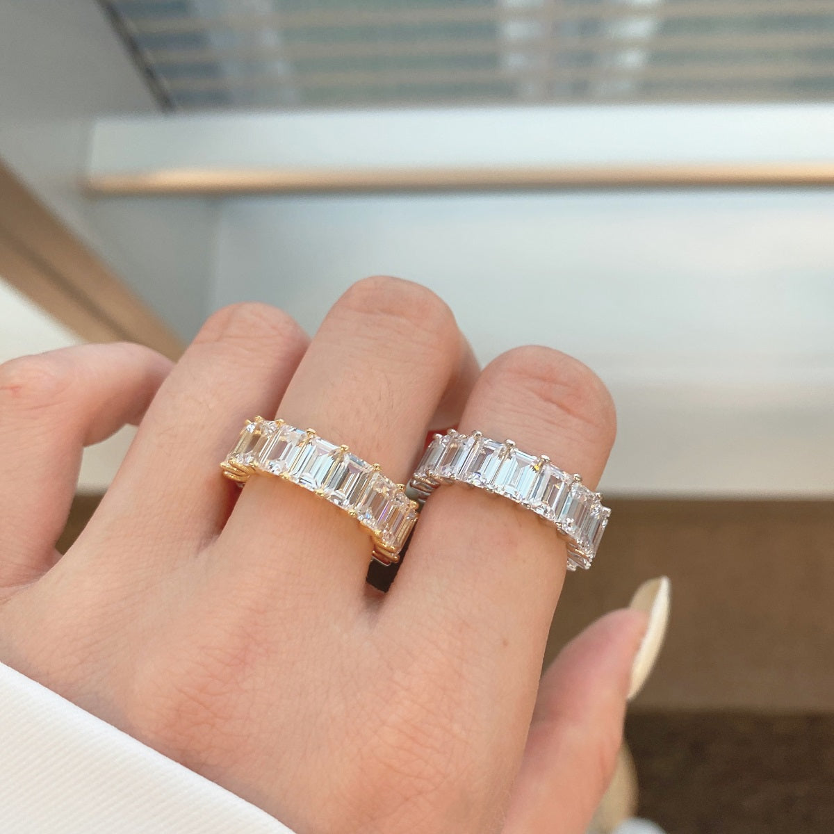 [Windsor Jewelry]0.75 Carat Elegant Emerald Cut Tennis Ring