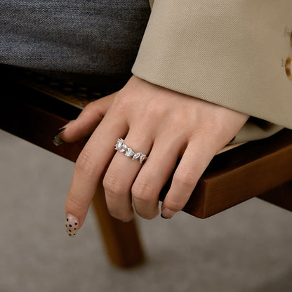 [Windsor Jewelry]Delicate Multi Cut Ring