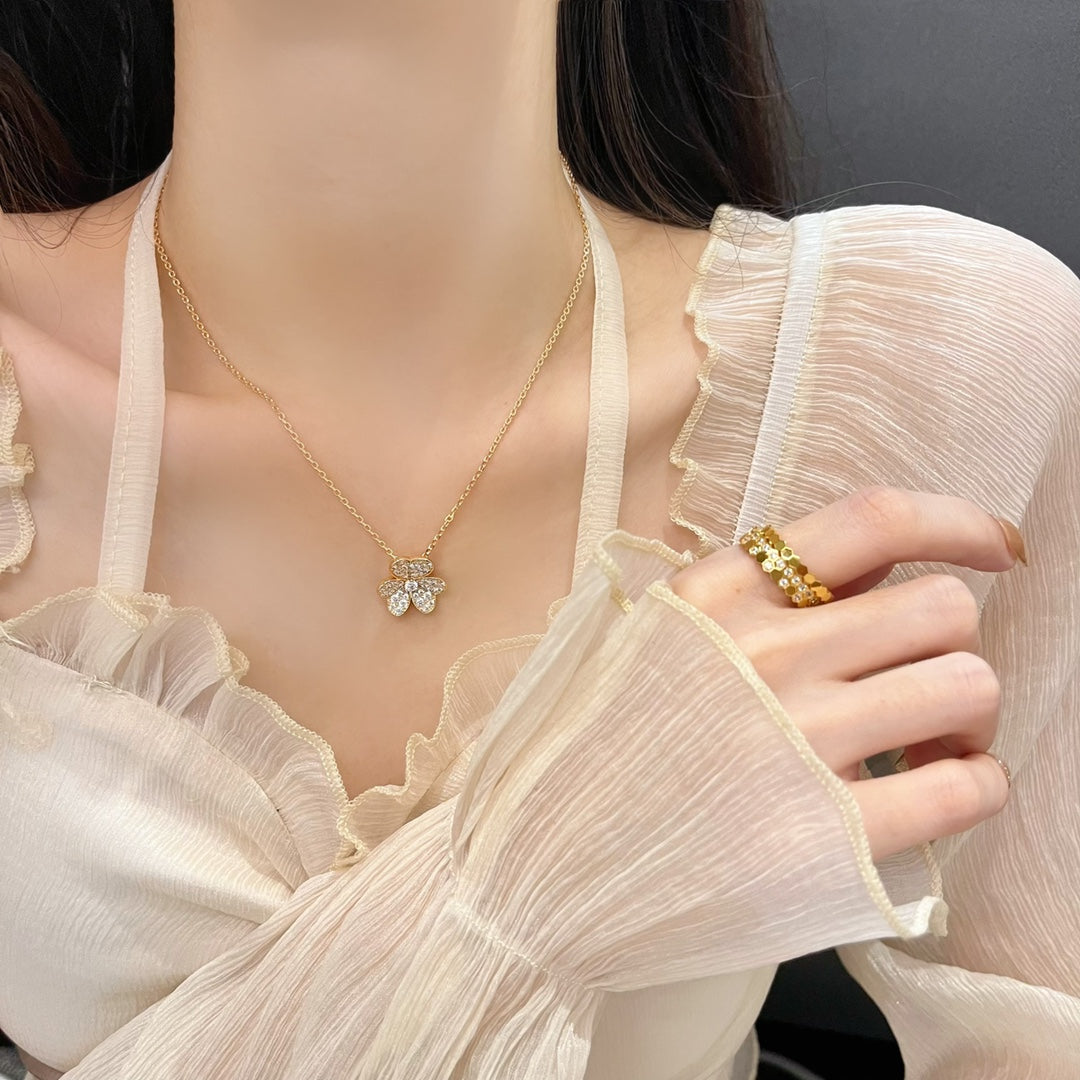 [Windsor Jewelry]FLOWER DIAMOND NECKLACE